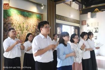 BẢN TIN THƯ VIỆN | BA NĂM MỘT HÀNH TRÌNH TRI ÂN TIỀN NHÂN VÀ TRI ÂN BẠN ĐỌC